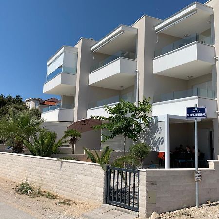 Apartment Garden Mandre Exterior foto